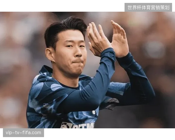 孙兴慜轮换休整状态起伏,韩国队依靠李东炅的直接任意球小胜对手 孙兴慜轮换休整状态起伏,韩国队依靠李东炅的直接任意球小胜对手